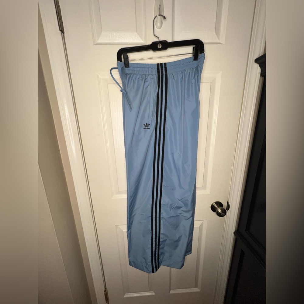 NWT adidas Originals Women’s Small Firebird Oversized Track Pants & Jersey Top S - Picture 14 of 16